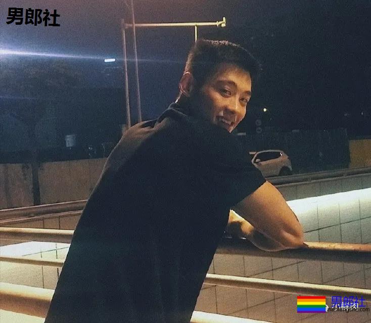 谢梓秋为98年运动博主拍写真大片,集美们都不淡定了! - 51虹马 谢梓秋为98年运动博主拍写真大片,集美们都不淡定了! - 51虹马