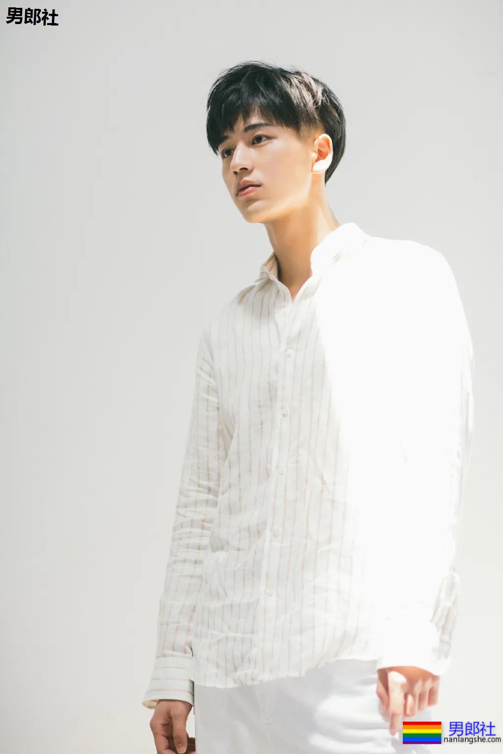 1米88清爽干净的校草级小哥哥，新鲜气息惹注目！-51虹马