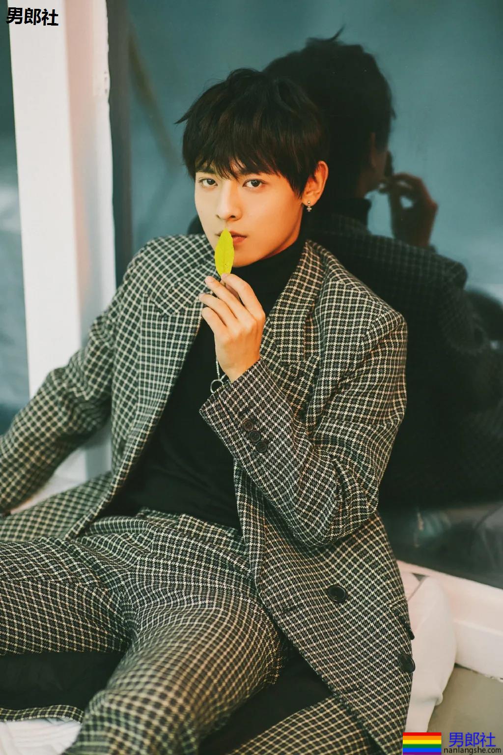 《琉璃》腾蛇神君意外大火！这个高鼻梁小奶狗，终于出圈了！ - 51虹马