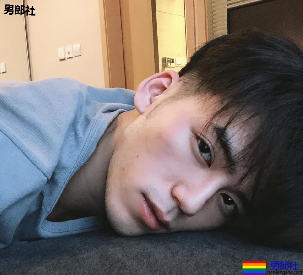 肌肉型男，主要还是看脸？ - 51虹马