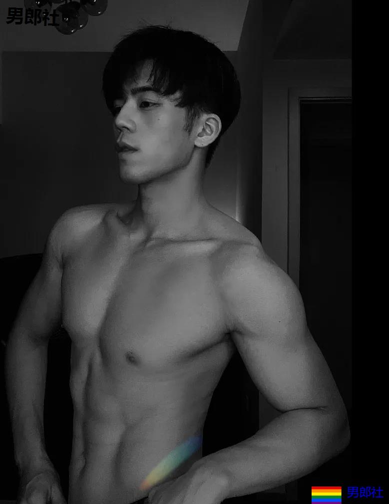 肌肉型男，主要还是看脸？ - 51虹马