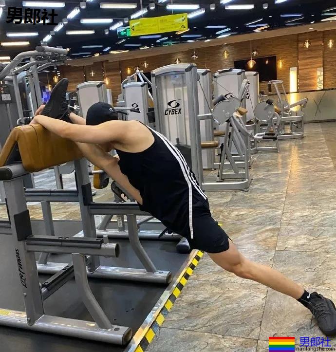 肌肉型男，主要还是看脸？ - 51虹马