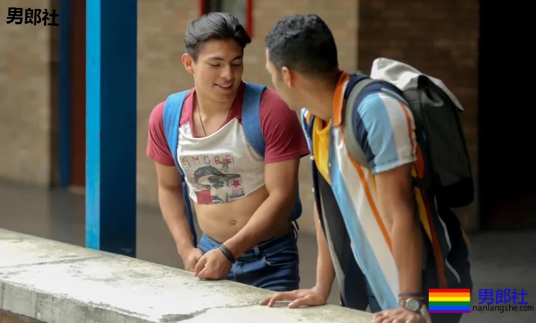 从脚趾吮吸到嘴唇的墨西哥浪漫 - 51虹马