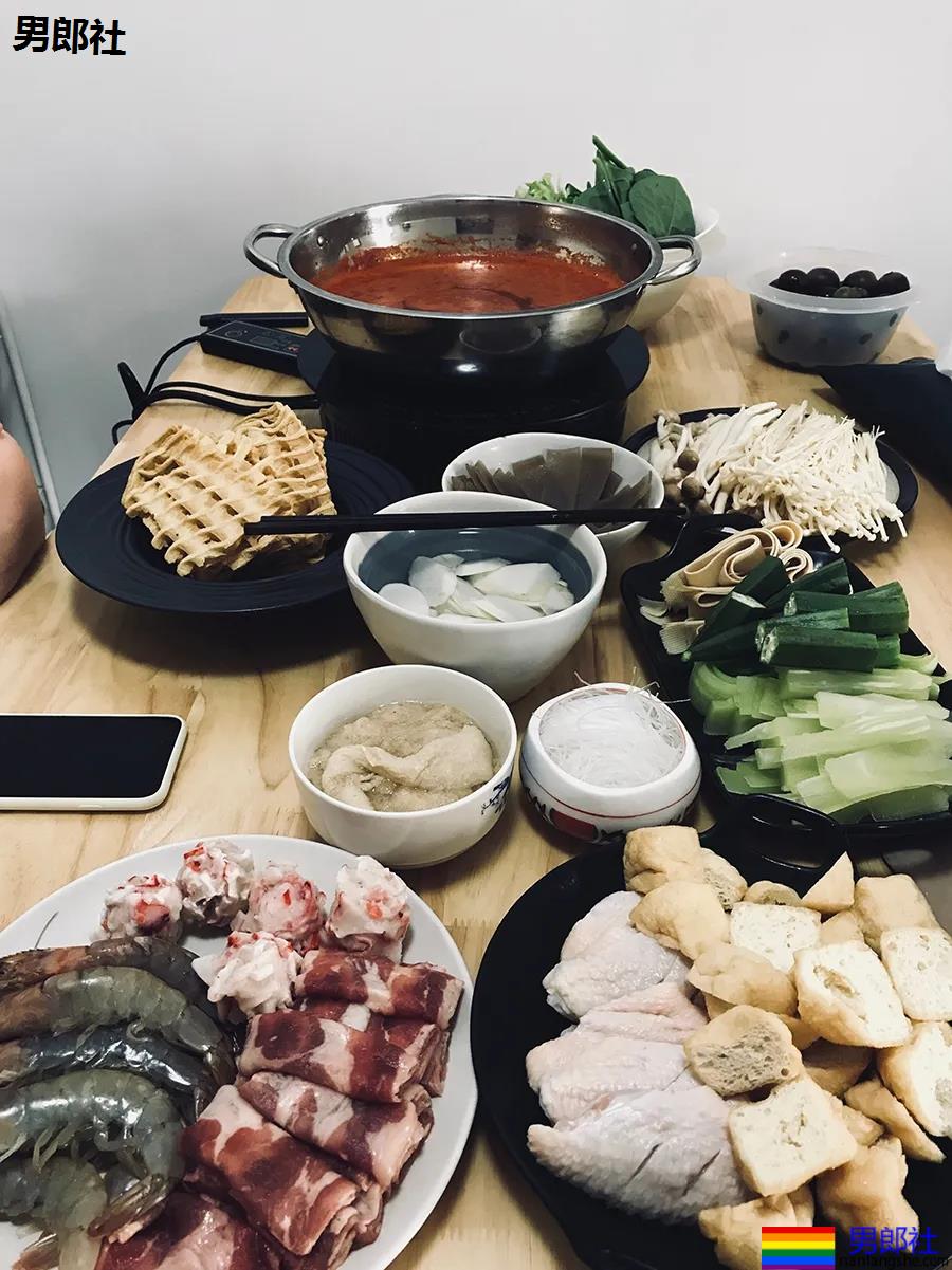 与P友同居的日子 - 51虹马