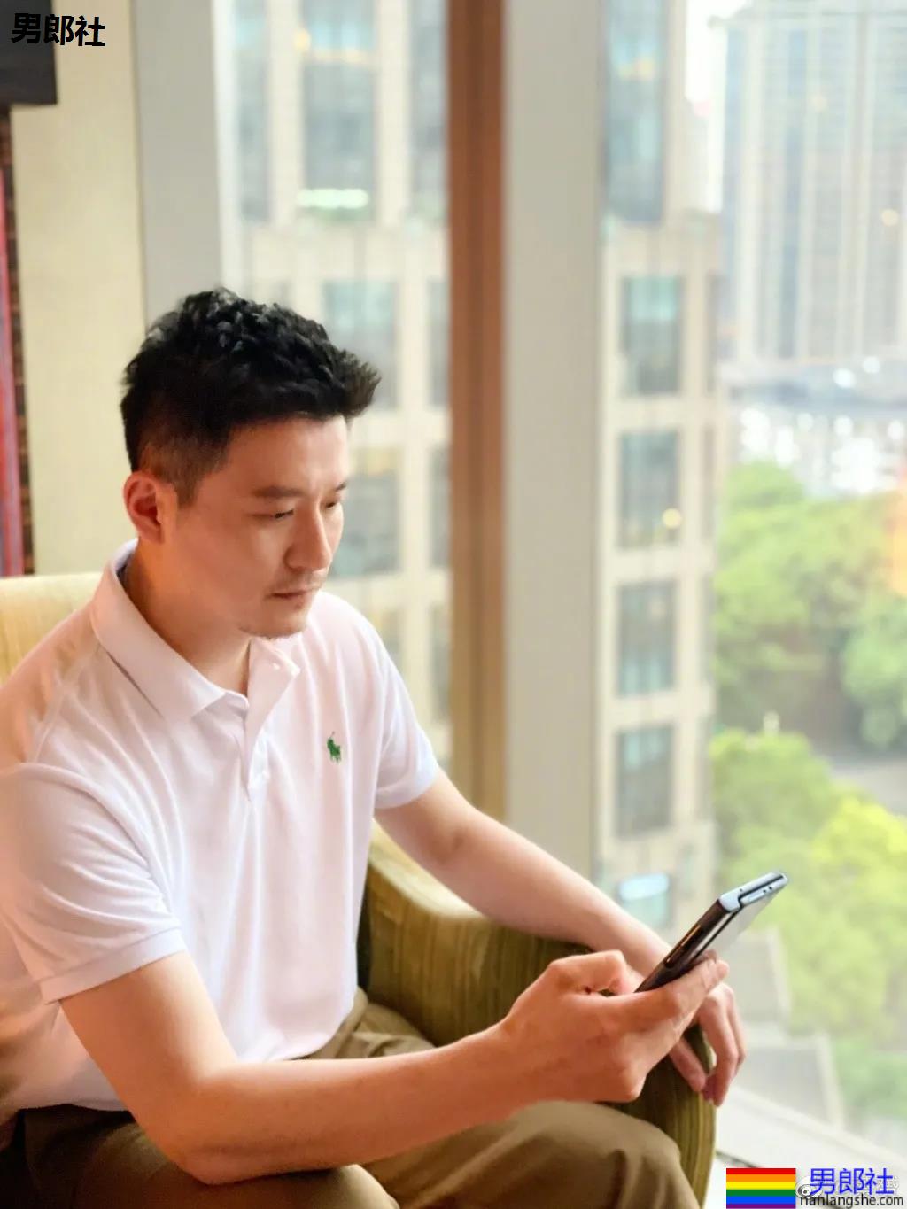 四十岁转行做主播?曾比林丹还帅的羽毛球帅哥变什么样了? - 51虹马 四十岁转行做主播?曾比林丹还帅的羽毛球帅哥变什么样了? - 51虹马