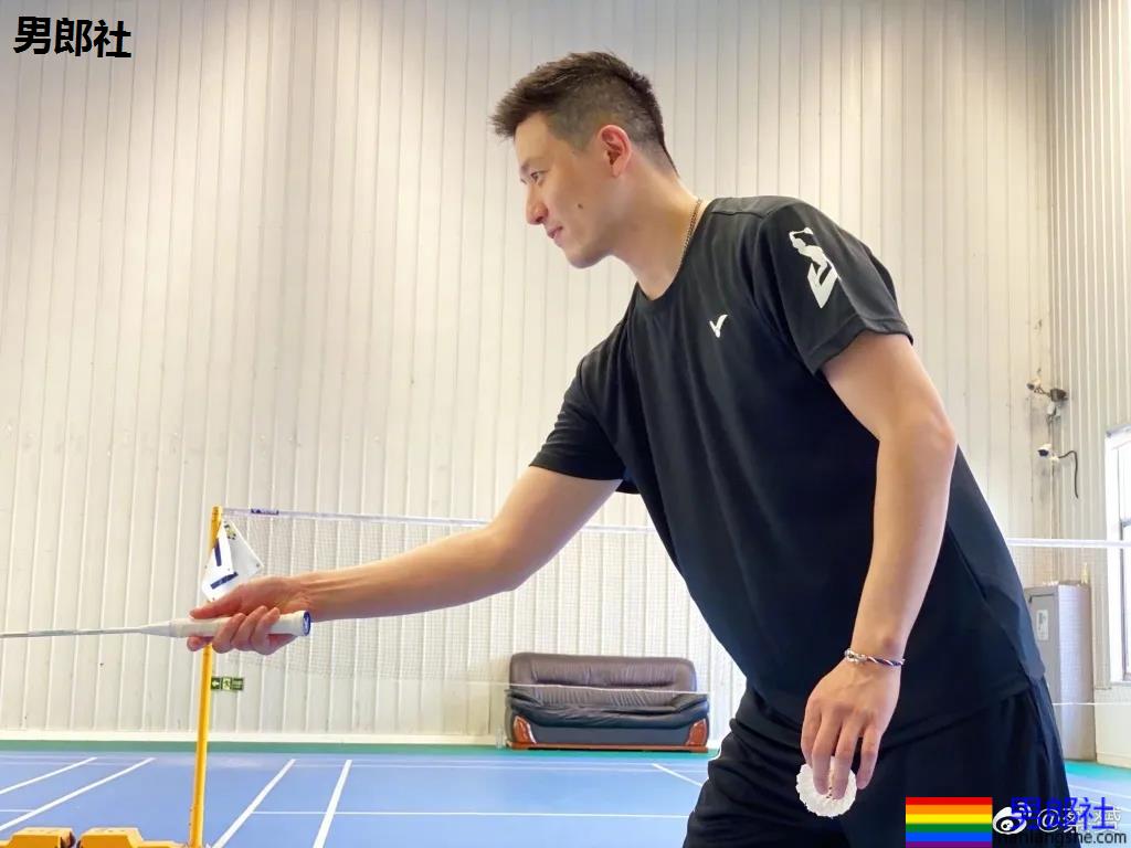 四十岁转行做主播?曾比林丹还帅的羽毛球帅哥变什么样了? - 51虹马 四十岁转行做主播?曾比林丹还帅的羽毛球帅哥变什么样了? - 51虹马