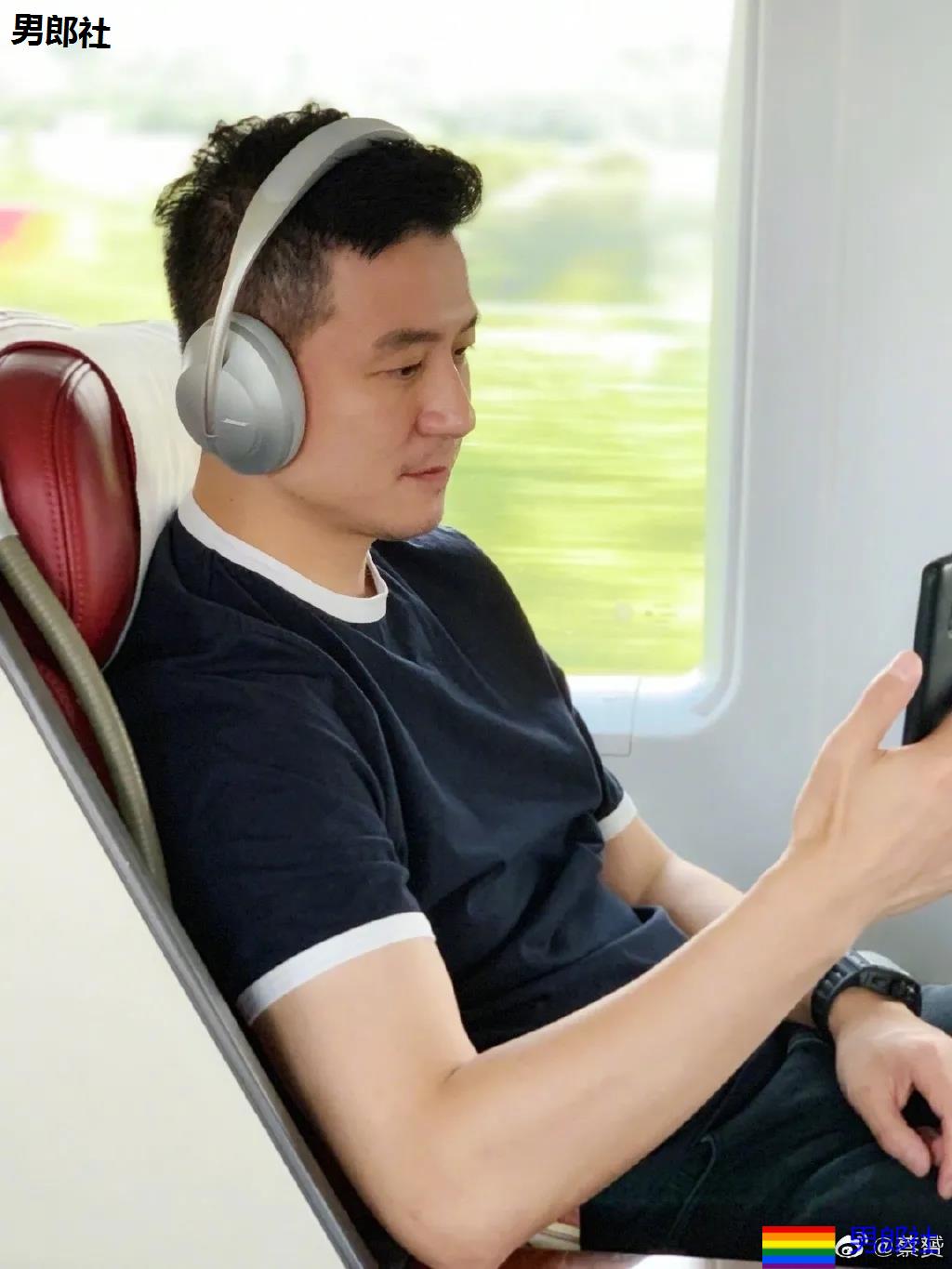 四十岁转行做主播?曾比林丹还帅的羽毛球帅哥变什么样了? - 51虹马 四十岁转行做主播?曾比林丹还帅的羽毛球帅哥变什么样了? - 51虹马