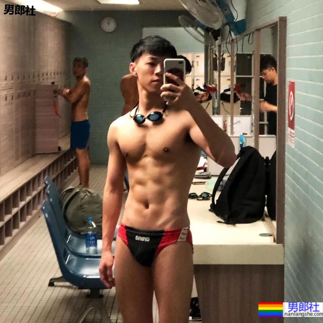 养鸟男生拍肌肉运动写真，这身材也太可了！ - 51虹马