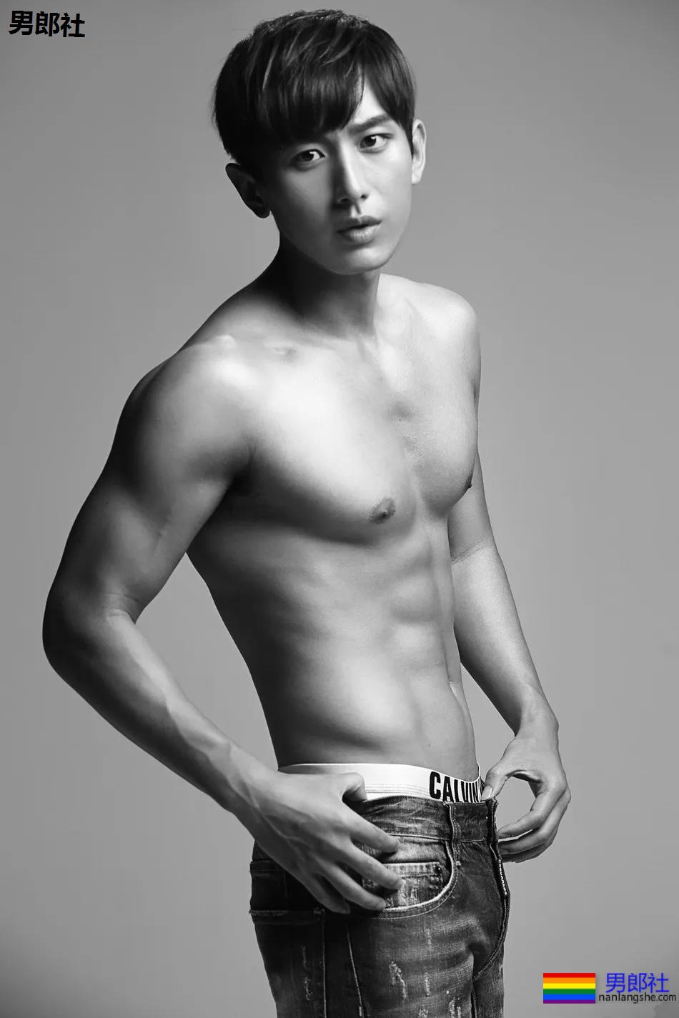 《琉璃》中的10位男神帅哥!除了肌肉男司凤,竟然还有这么多帅男! - 51虹马 《琉璃》中的10位男神帅哥!除了肌肉男司凤,竟然还有这么多帅男! - 51虹马