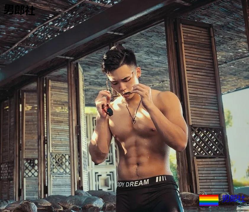 Men体育生私教又火了 - 51虹马