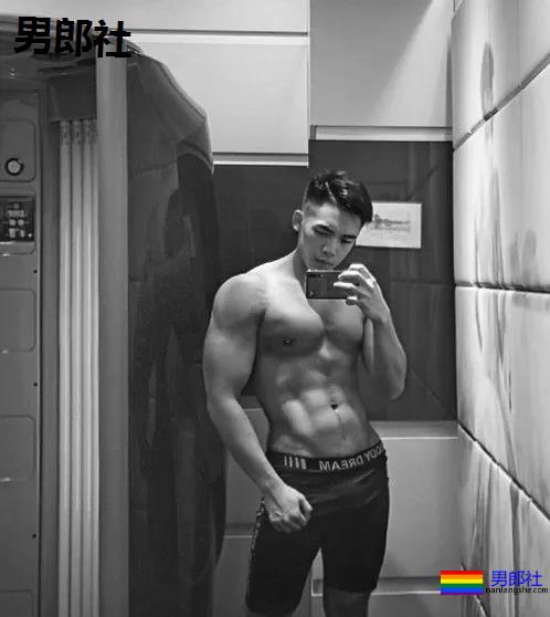 Men体育生私教又火了 - 51虹马