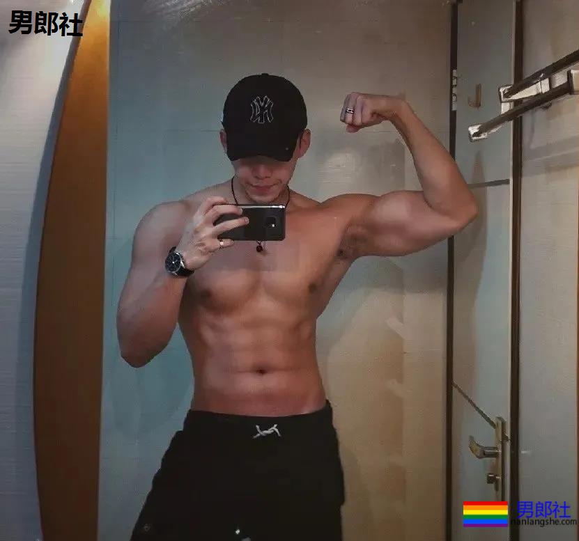 Men体育生私教又火了 - 51虹马