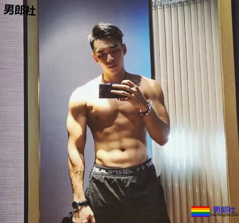 Men体育生私教又火了 - 51虹马