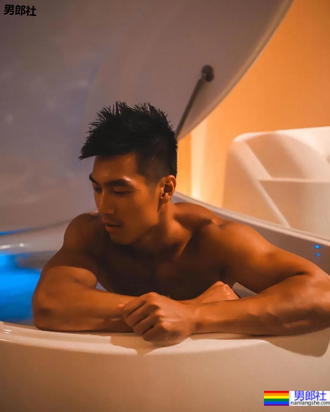 为什么名媛网红们现在都喜欢美黑？ - 51虹马