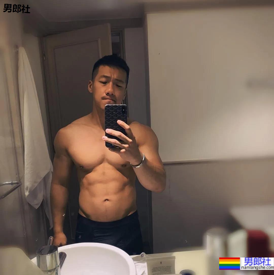 为什么名媛网红们现在都喜欢美黑？ - 51虹马