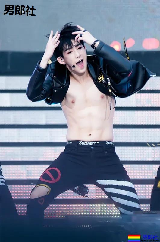 痞坏白嫩小奶狗黑料和腹肌一样多!退队后复出,腱子肉身材让人窒息! - 51虹马 痞坏白嫩小奶狗黑料和腹肌一样多!退队后复出,腱子肉身材让人窒息! - 51虹马