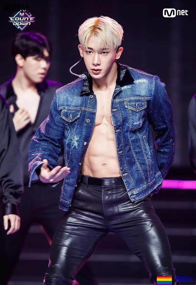 痞坏白嫩小奶狗黑料和腹肌一样多!退队后复出,腱子肉身材让人窒息! - 51虹马 痞坏白嫩小奶狗黑料和腹肌一样多!退队后复出,腱子肉身材让人窒息! - 51虹马