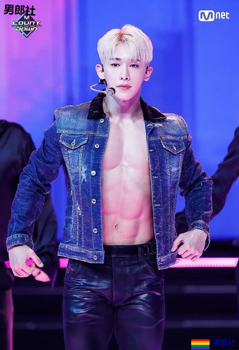 痞坏白嫩小奶狗黑料和腹肌一样多!退队后复出,腱子肉身材让人窒息! - 51虹马 痞坏白嫩小奶狗黑料和腹肌一样多!退队后复出,腱子肉身材让人窒息! - 51虹马