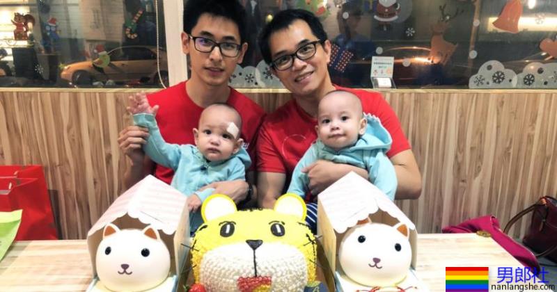 同志爸爸透过代理孕母与宝宝相见：拥抱他们那一刻，更确认当初决定是对的 - 51虹马