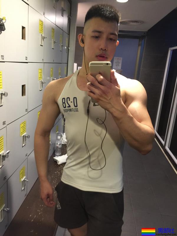 男按摩师系列:Gay Spa对我来说不是一份职业,而是事业-Colin - 51虹马 男按摩师系列:Gay Spa对我来说不是一份职业,而是事业-Colin - 51虹马