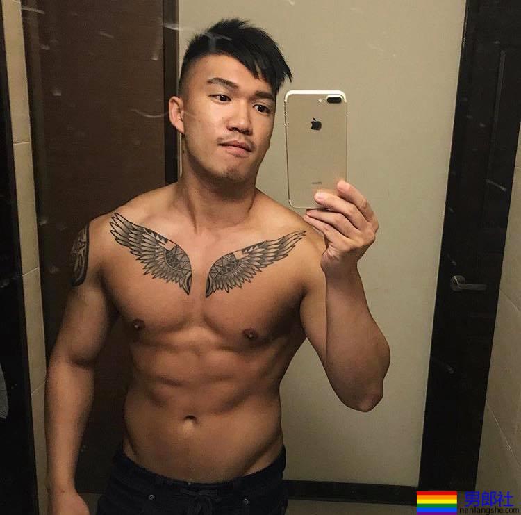 男按摩师系列：我不能当你的男友，但是可以填补你的寂寞－艾威廉-51虹马