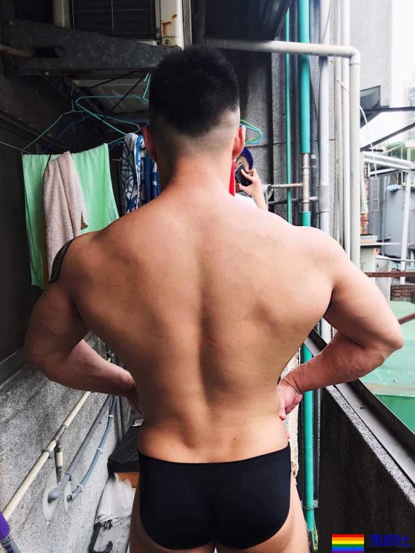 男按摩师系列:我不能当你的男友,但是可以填补你的寂寞-艾威廉 - 51虹马 男按摩师系列:我不能当你的男友,但是可以填补你的寂寞-艾威廉 - 51虹马