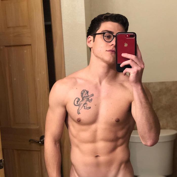 钙片双性恋演员Blake Mitchell坦言,比起跟女生拍,更爱拍钙片!-51虹马