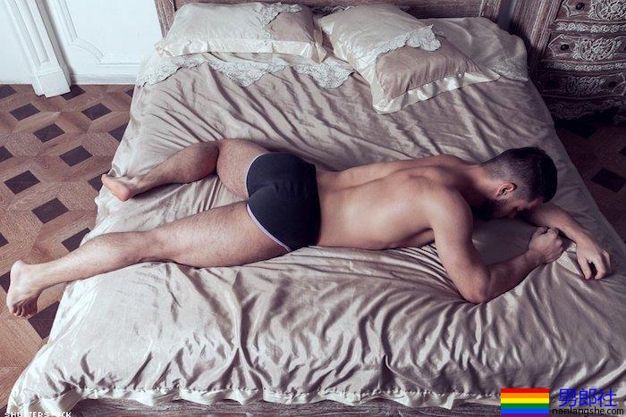 饿零军团来袭——每间gay bar裡都有的8种0号 - 51虹马 饿零军团来袭——每间gay bar裡都有的8种0号 - 51虹马