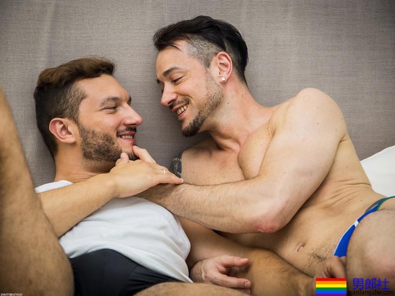 十种男同志终身难以忘怀的「第一次」性经验,温柔野蛮样样都有 - 51虹马 十种男同志终身难以忘怀的「第一次」性经验,温柔野蛮样样都有 - 51虹马