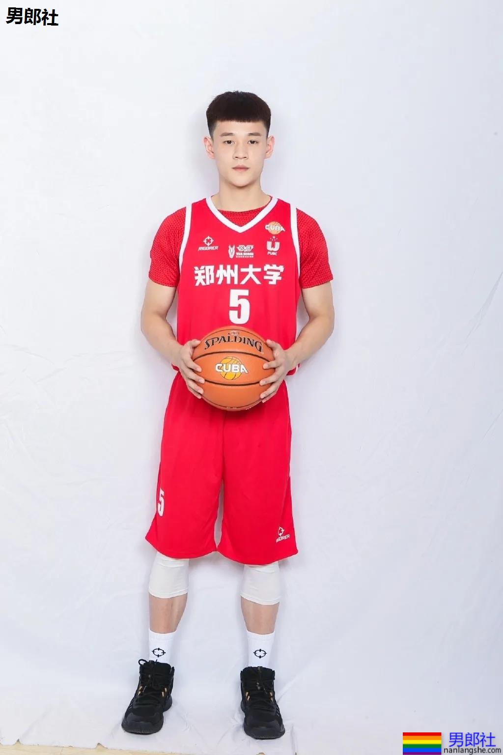 188CM郑州大学体育生校草,高帅大长腿“当家花旦”超有料! - 51虹马 188CM郑州大学体育生校草,高帅大长腿“当家花旦”超有料! - 51虹马