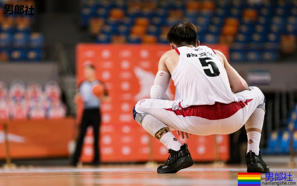 188CM郑州大学体育生校草,高帅大长腿“当家花旦”超有料! - 51虹马 188CM郑州大学体育生校草,高帅大长腿“当家花旦”超有料! - 51虹马