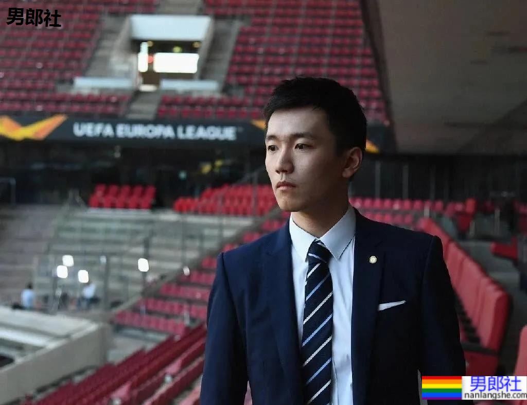 张康阳最新正装照一览,网友:这辈子都得不到的男人! - 51虹马 张康阳最新正装照一览,网友:这辈子都得不到的男人! - 51虹马