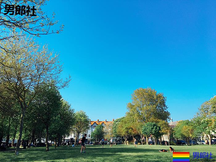 伦敦小夜，与贪婪的印度男子 - 51虹马