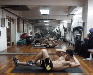 寸头腱子肉私教走红,让我康康有谁想报课? - 51虹马 寸头腱子肉私教走红,让我康康有谁想报课? - 51虹马