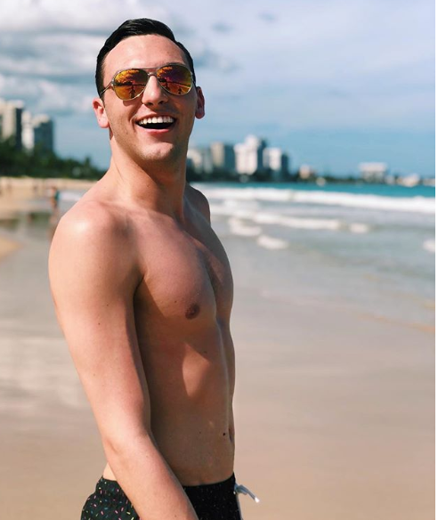 23岁游泳健儿不畏歧视为青年同志发声:奋力一战吧,你的精采值得被看见! - 51虹马 23岁游泳健儿不畏歧视为青年同志发声:奋力一战吧,你的精采值得被看见! - 51虹马