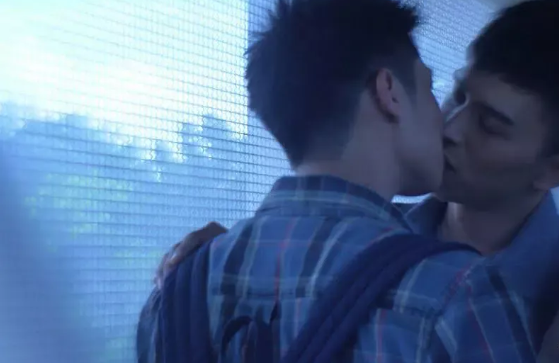 3部：多金律师x肌肉小狼狗！ - 51虹马