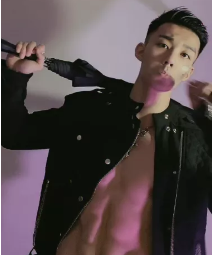 筋肉颜值不输彭于晏，出道11年的他却没有红，可惜了！-51虹马