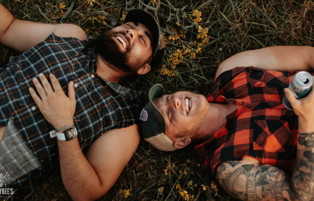 网PO直男兄弟情超有爱,未知一桩美事引发正反两派网友各自表述 - 51虹马 网PO直男兄弟情超有爱,未知一桩美事引发正反两派网友各自表述 - 51虹马