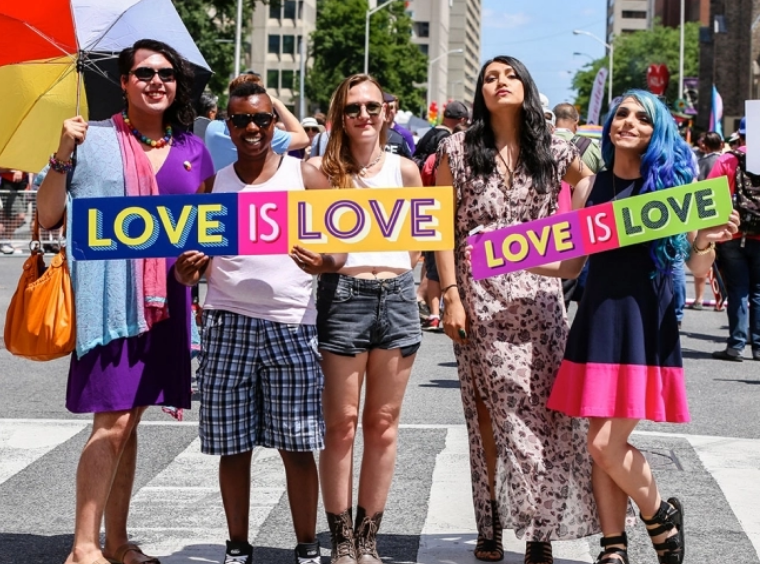 We're Family！欢迎加入LGBTQ骄傲大家庭：7个帮助亲朋好友认识同志的好方法 - 51虹马