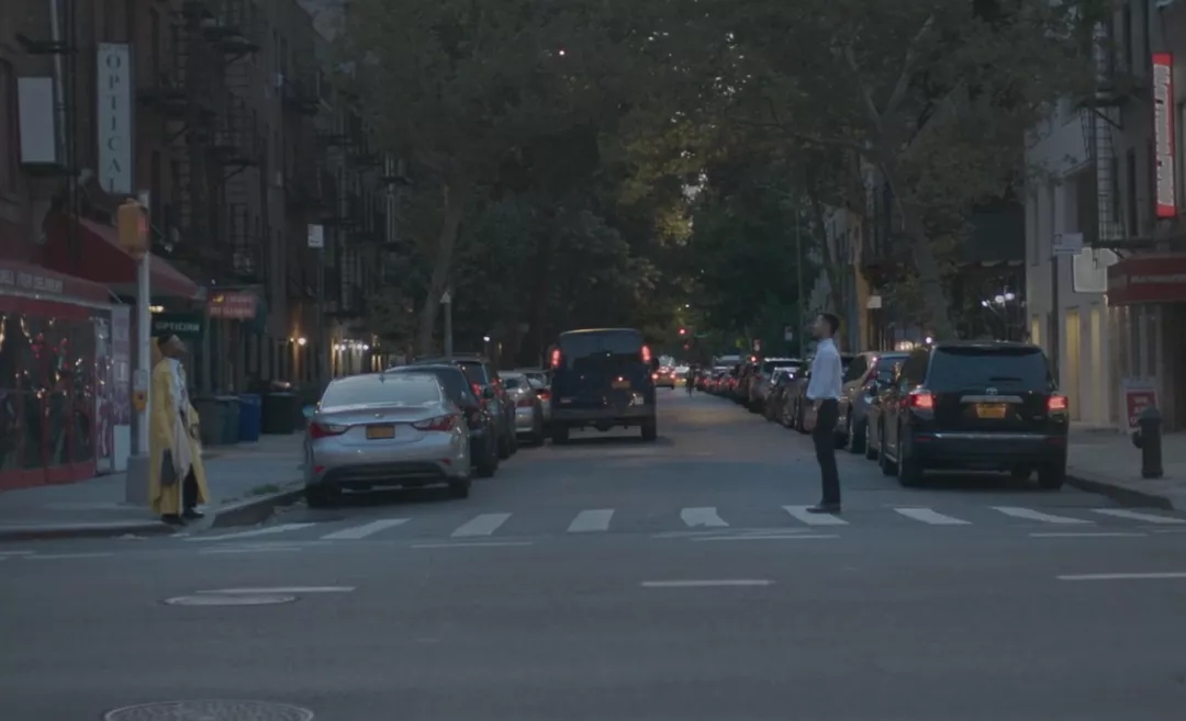 亚洲的面孔，纽约的天空 - 51虹马