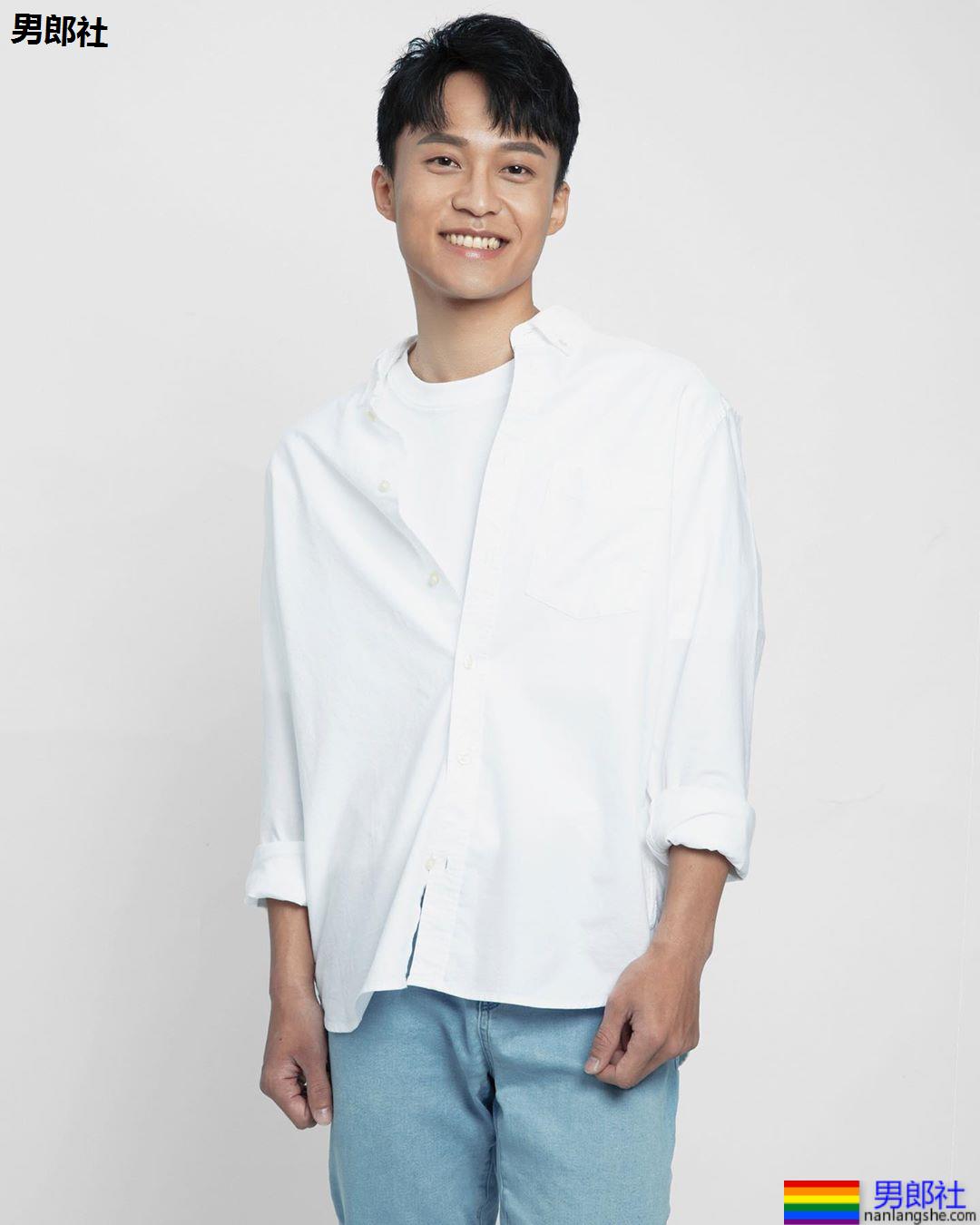 台製BL剧《无邪》！「小王识贤」张得中个性身材好硬汉 恋上白甜鲜肉秒变柔情暖男 - 51虹马