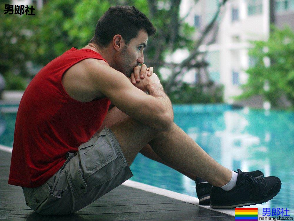 直男、出柜、去Gay Bar,男同志在大学裡可能会碰到的13件事! - 51虹马 直男、出柜、去Gay Bar,男同志在大学裡可能会碰到的13件事! - 51虹马