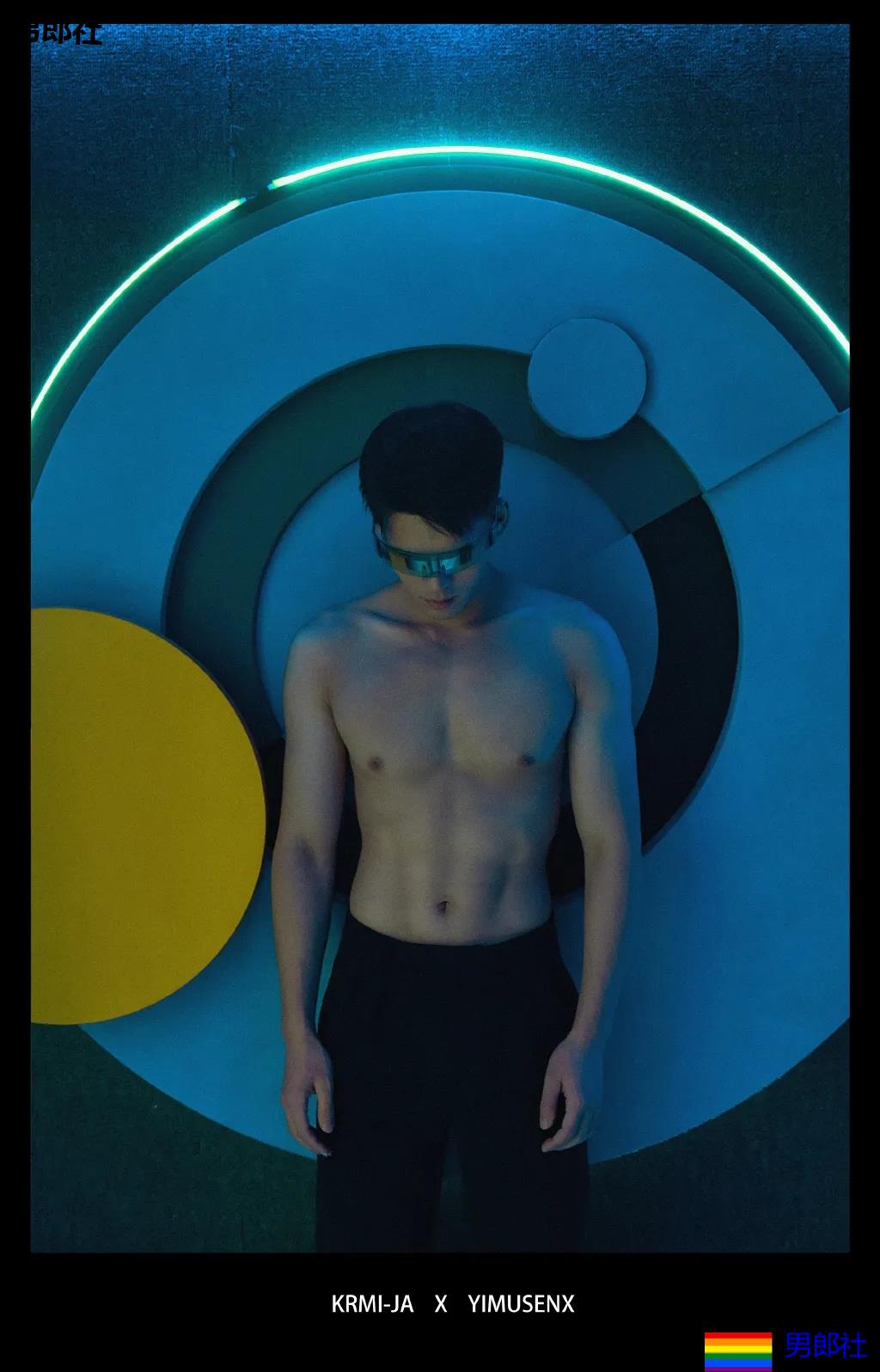 "川音霍建华"肌肉写真刷屏票圈！超帅高鼻梁长腿小狼狗，谁又可了？ - 51虹马