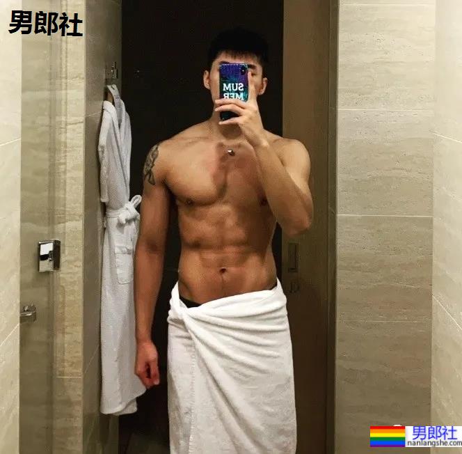 186CM东北大鼻子博主走红，这身材也太可了！ - 51虹马