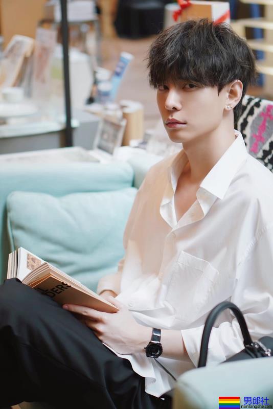 腐女的尖叫现场，泰国咖啡店的BL日常：《你是我的氧气》主打「隐藏版」菜单 - 51虹马