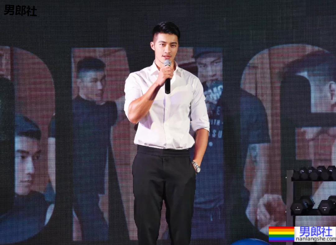 专访樊野：出柜、结婚、离婚、生小孩 - 51虹马