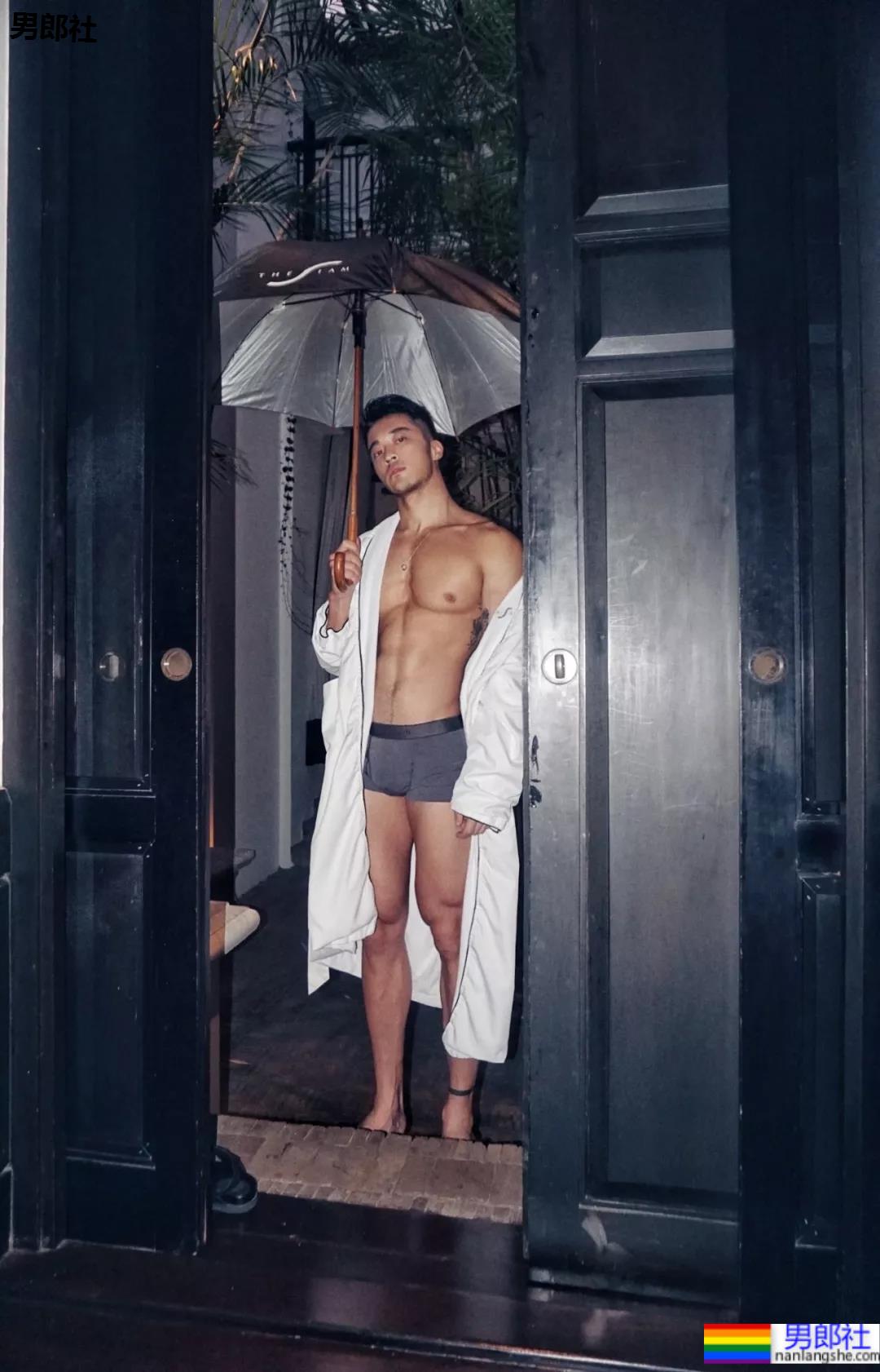 专访樊野：出柜、结婚、离婚、生小孩 - 51虹马