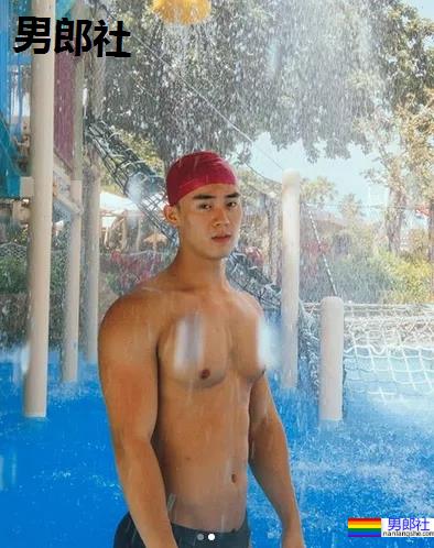 游泳小哥被女记者采访火了，这身材让网友不淡定了！ - 51虹马