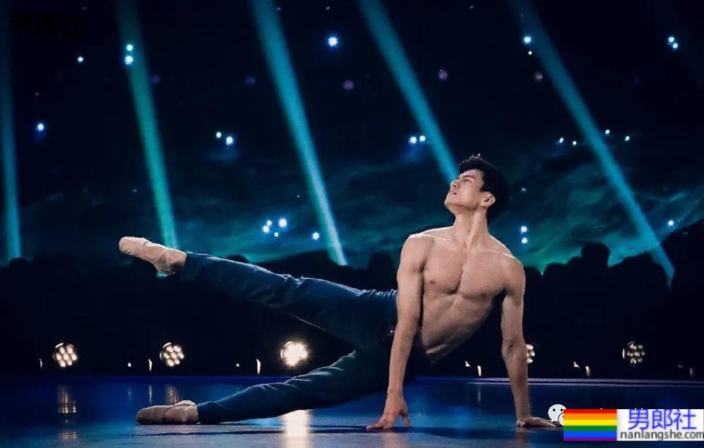 芒果台芭蕾王子陈镇威火了,完美身材引评委连连称赞 - 51虹马 芒果台芭蕾王子陈镇威火了,完美身材引评委连连称赞 - 51虹马