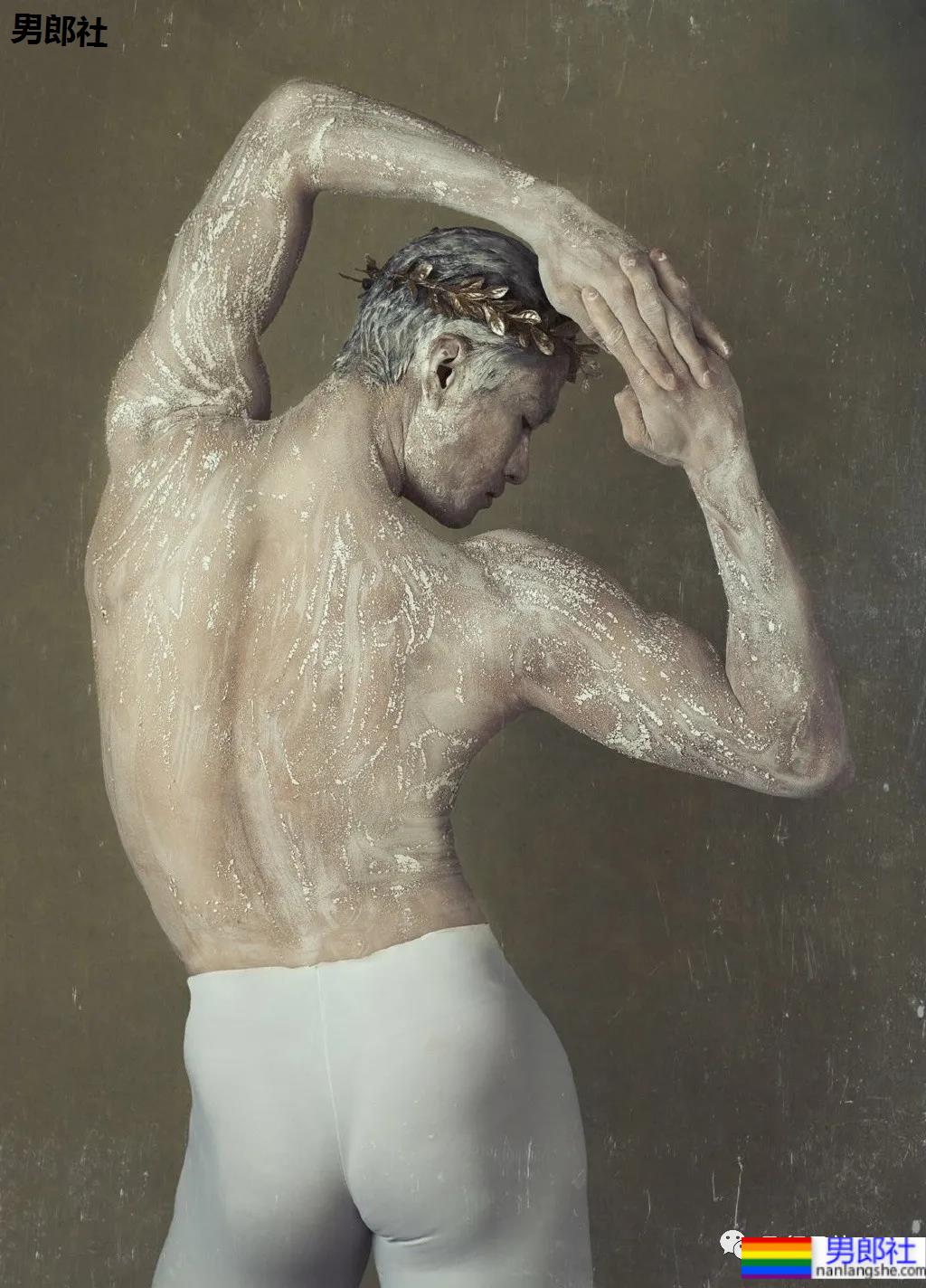 芒果台芭蕾王子陈镇威火了,完美身材引评委连连称赞 - 51虹马 芒果台芭蕾王子陈镇威火了,完美身材引评委连连称赞 - 51虹马